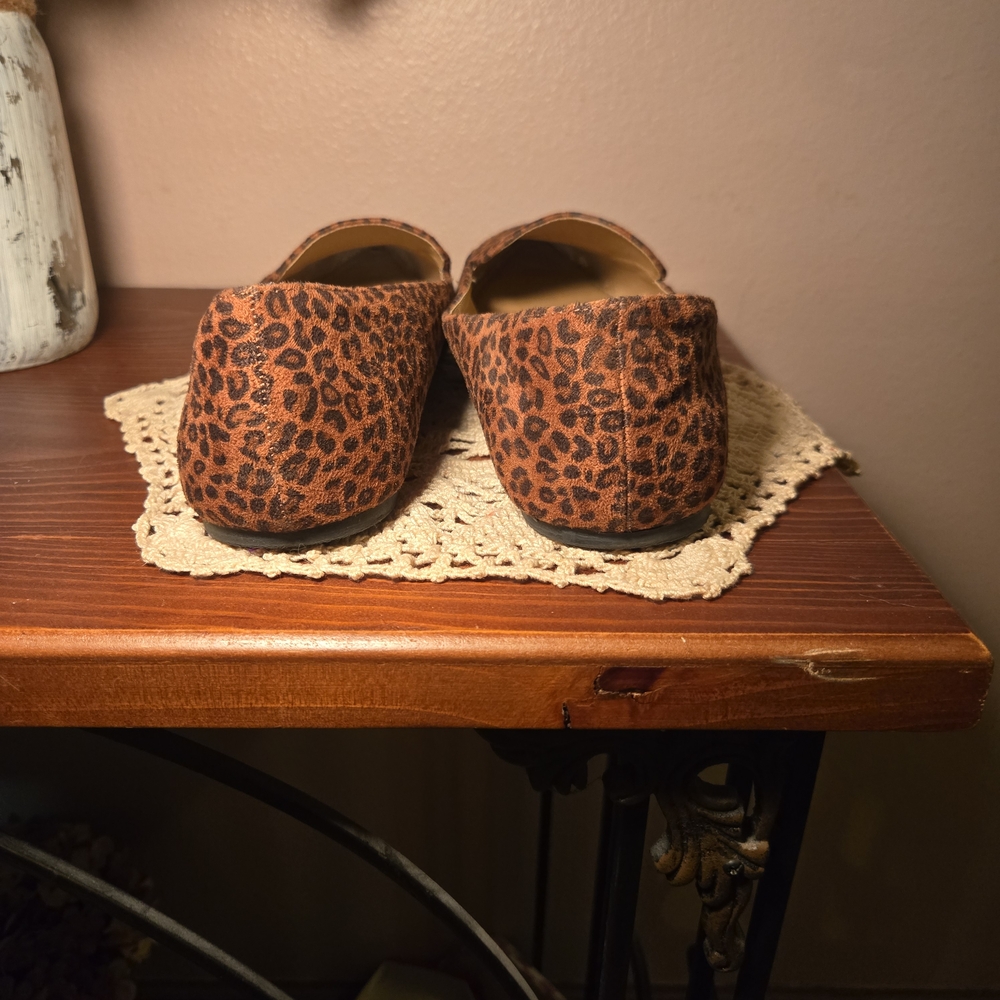 Time and Tru Leopard Print Flats - Picture 3 of 7